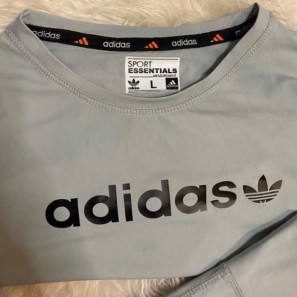 Adidas Tracksuit Matching Set - Picture 7 of 9